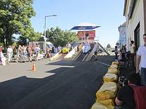 Seifenkistenrennen-V